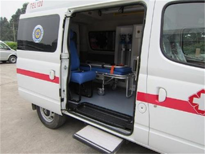 贺州救护车出租服务案例7